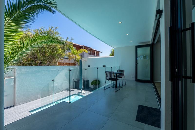 3 Bedroom Property for Sale in Camps Bay Western Cape